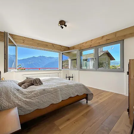 Alpine & Compagny -next To Crans Montana - Swiss Alps 木屋 *