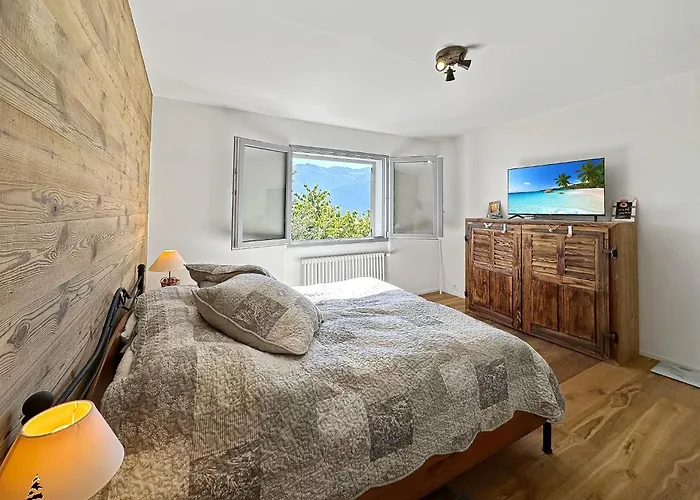 샬레 Alpine & Compagny -next To Crans Montana - Swiss Alps Lens